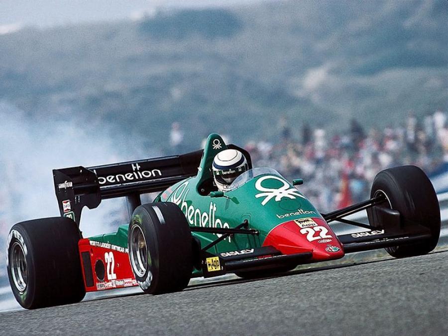  Alfa Romeo 184T 1984 года  (фото 4 из 11)